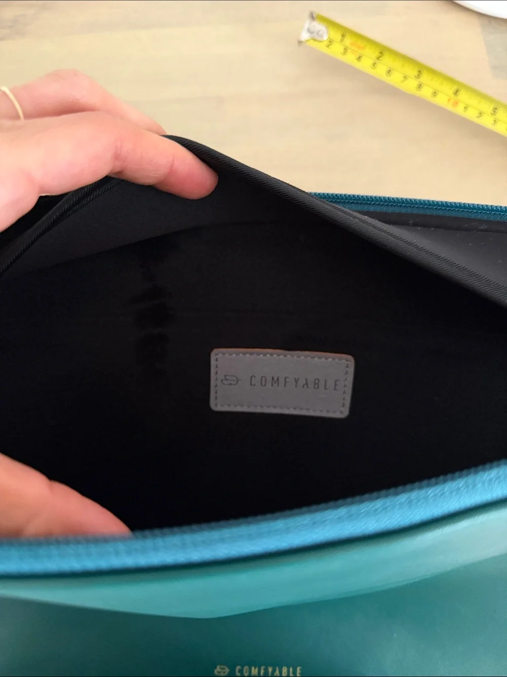 Green Leather Laptop Sleeve with Zip Closure
